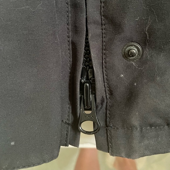 Canada goose Victoria Parker in size small. - Picture 5 of 11